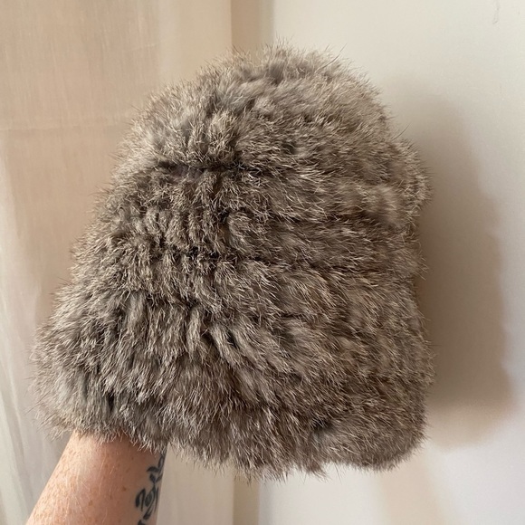 !SOLD! RABBIT FUR HAT - Picture 1 of 5